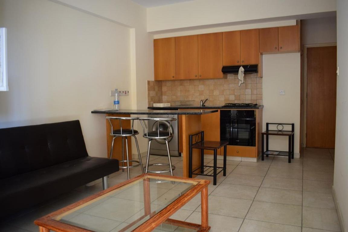 לרנקה Property Direct Posidon Court מראה חיצוני תמונה