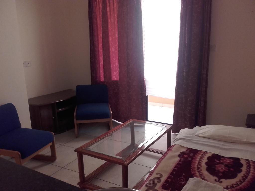 לרנקה Property Direct Posidon Court מראה חיצוני תמונה