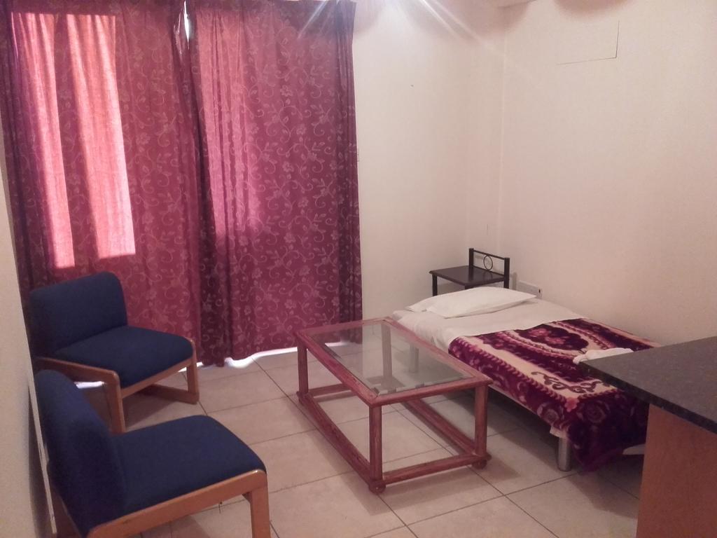 לרנקה Property Direct Posidon Court מראה חיצוני תמונה